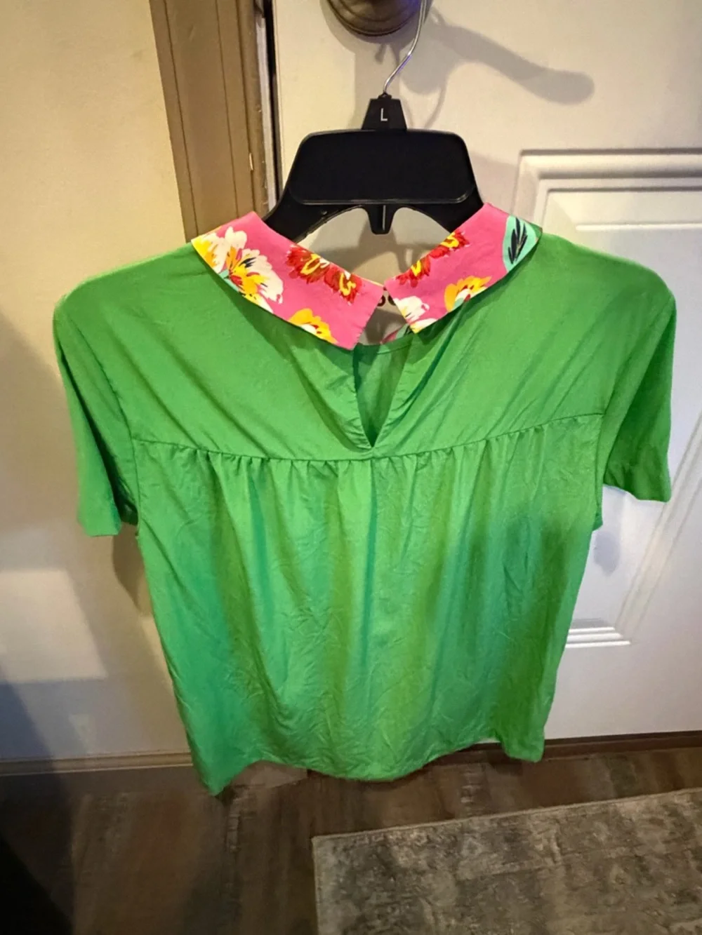 Green Short-Sleeve Top with Pink Floral Collar Kate Spade